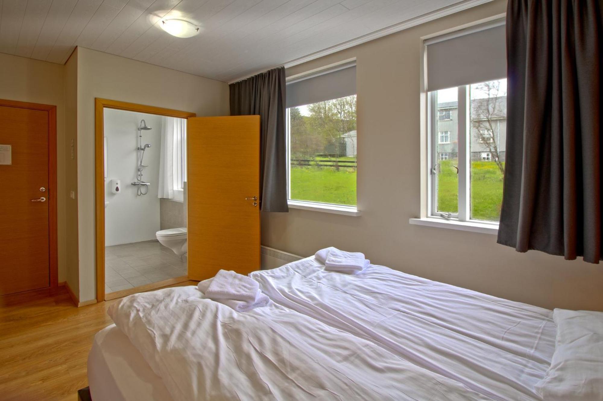 Hotel Post Breiddalsvik Exterior photo